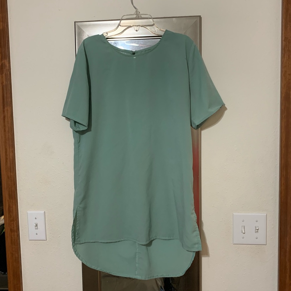 Mint shirt